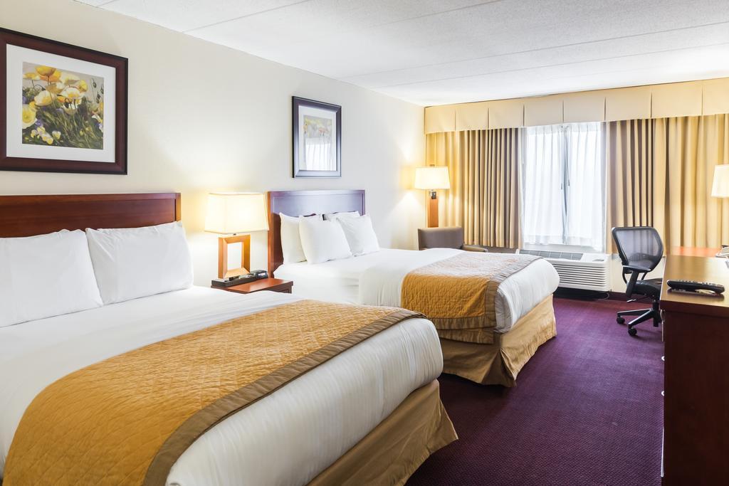 Clarion Hotel Somerset - New Brunswick מראה חיצוני תמונה