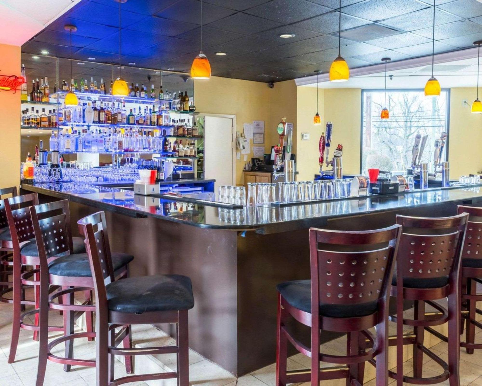 Clarion Hotel Somerset - New Brunswick מראה חיצוני תמונה