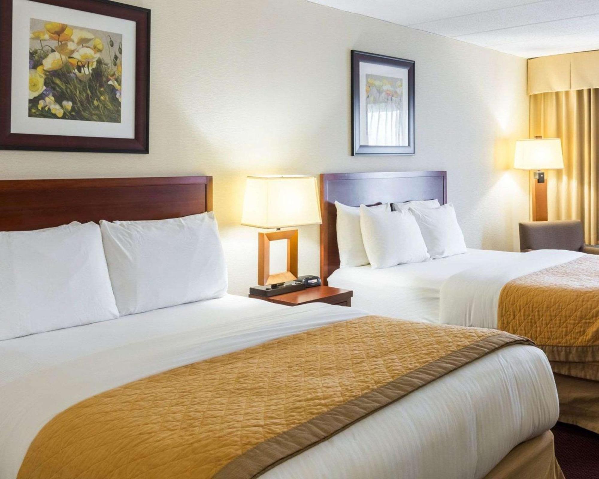 Clarion Hotel Somerset - New Brunswick מראה חיצוני תמונה