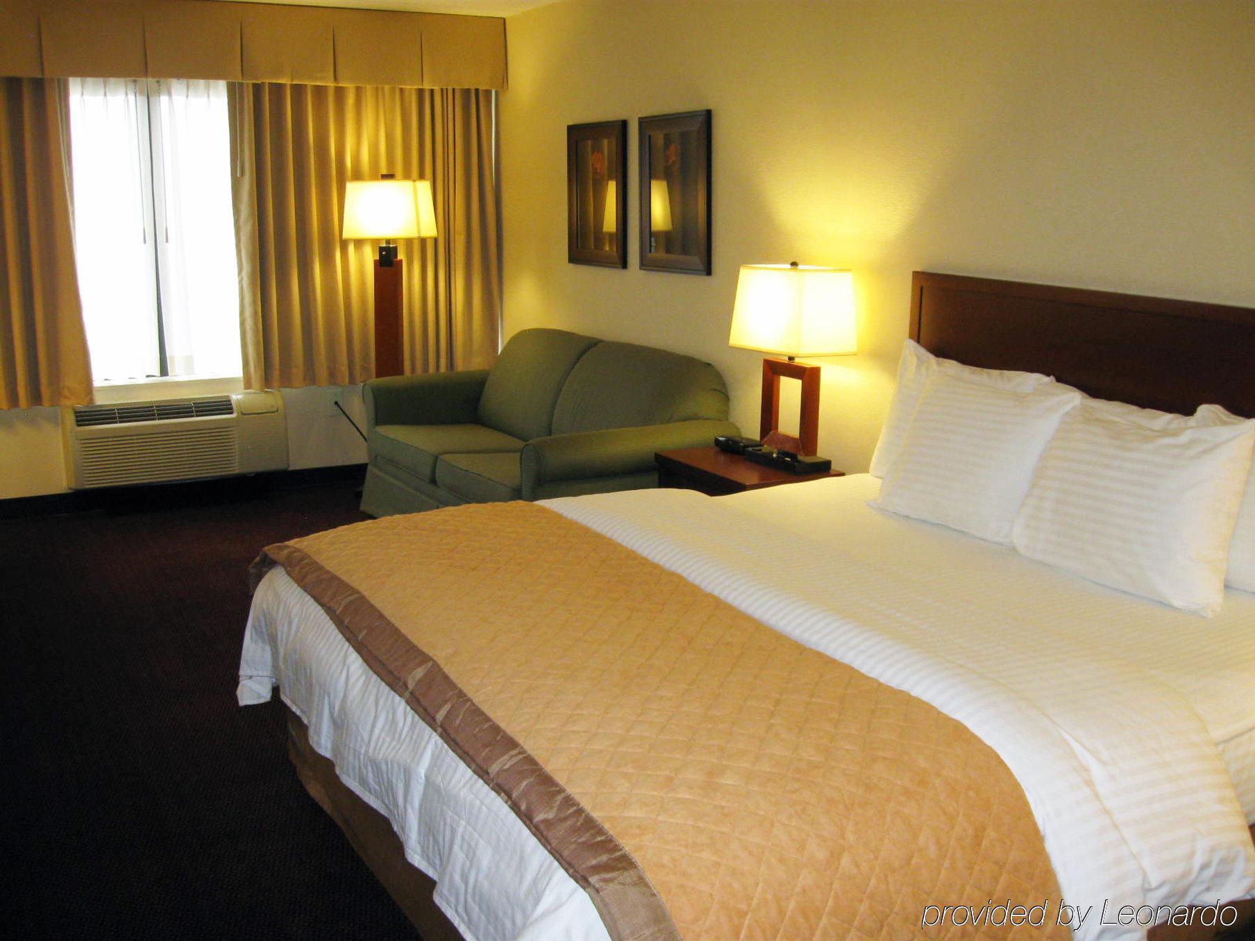 Clarion Hotel Somerset - New Brunswick חדר תמונה