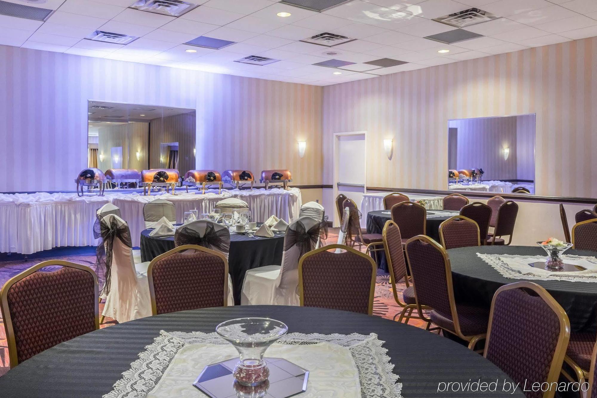 Clarion Hotel Somerset - New Brunswick מראה חיצוני תמונה